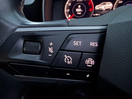 SEAT Leon TSI EVO SE DYNAMIC 29