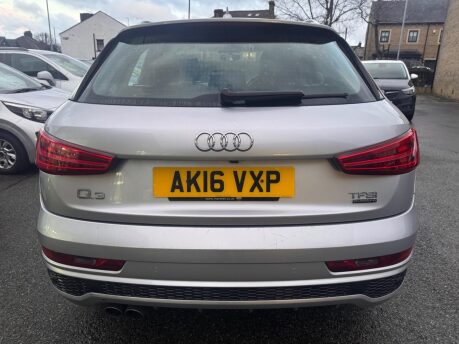 Audi Q3 TFSI QUATTRO S LINE 6