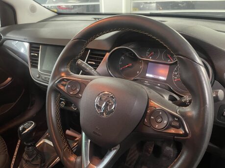 Vauxhall Crossland X ELITE NAV 9