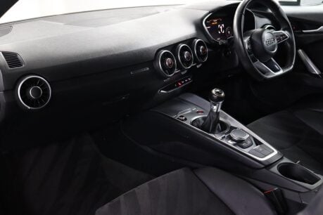 Audi TT TFSI SPORT 33