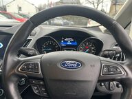 Ford C-Max TITANIUM 11