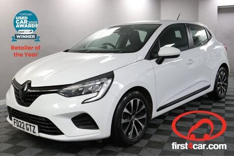 Renault Clio ICONIC EDITION TCE