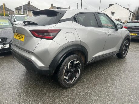 Nissan Juke DIG-T N-CONNECTA DCT 8