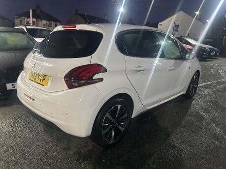 Peugeot 208 S/S TECH EDITION 8