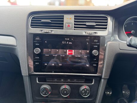 Volkswagen Golf S TDI 9