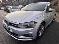 Volkswagen Polo SE TSI 5