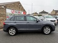 Volkswagen Tiguan LIFE TSI 8