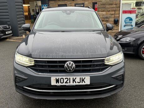 Volkswagen Tiguan LIFE TSI 4