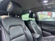 Hyundai TUCSON CRDI PREMIUM SE 7