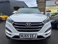 Hyundai TUCSON CRDI PREMIUM SE 4