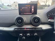 Audi Q2 TFSI S LINE 10