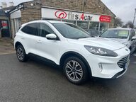 Ford Kuga TITANIUM FIRST EDITION 1