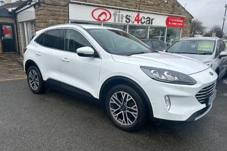 Ford Kuga TITANIUM FIRST EDITION