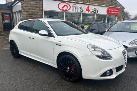 Alfa Romeo Giulietta JTDM-2 SPORTIVA NAV TCT