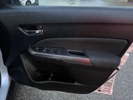 Suzuki Vitara SZ-T BOOSTERJET MHEV 23