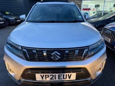 Suzuki Vitara SZ-T BOOSTERJET MHEV 4