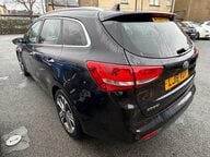 Kia Ceed CRDI GT-LINE ISG 6