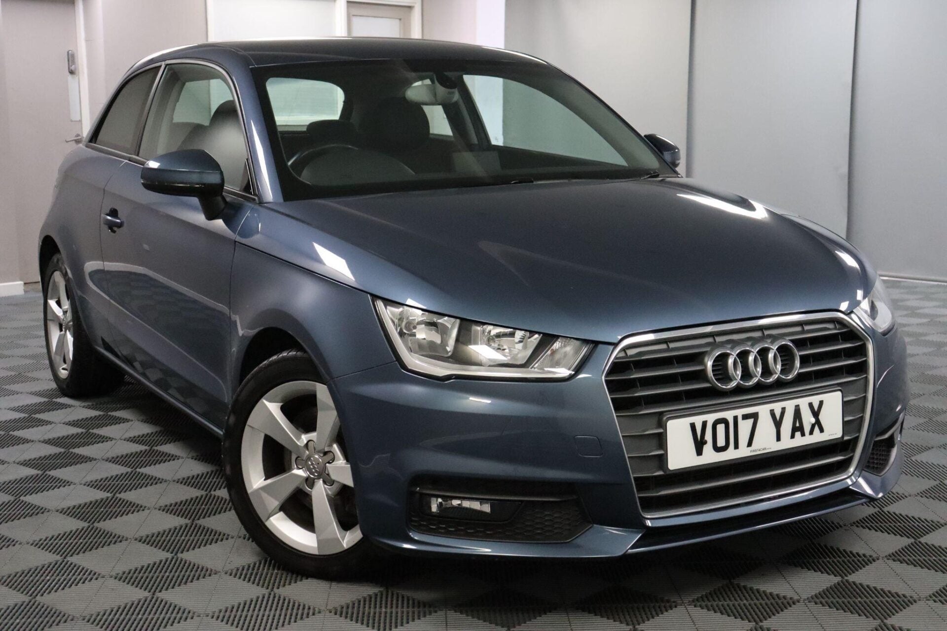 Audi A1