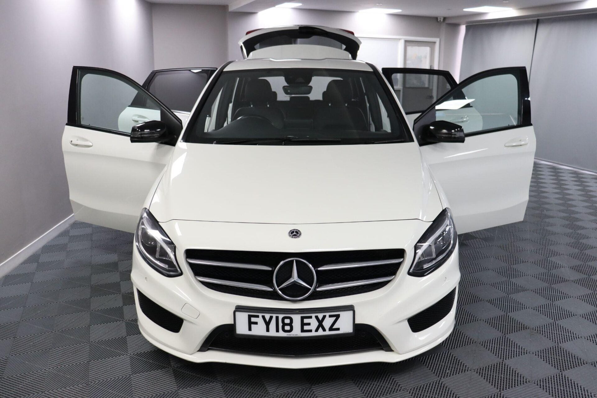 Mercedes-Benz B Class