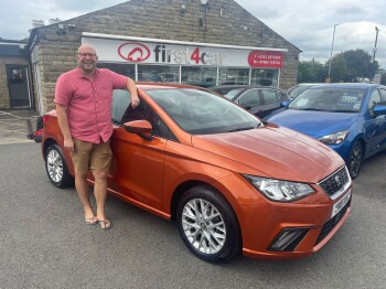 James collecting his new SEAT