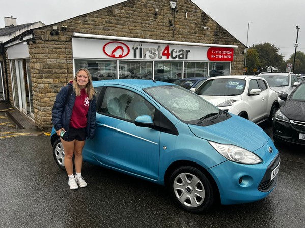 Chloe from Bedale collecting her new KA