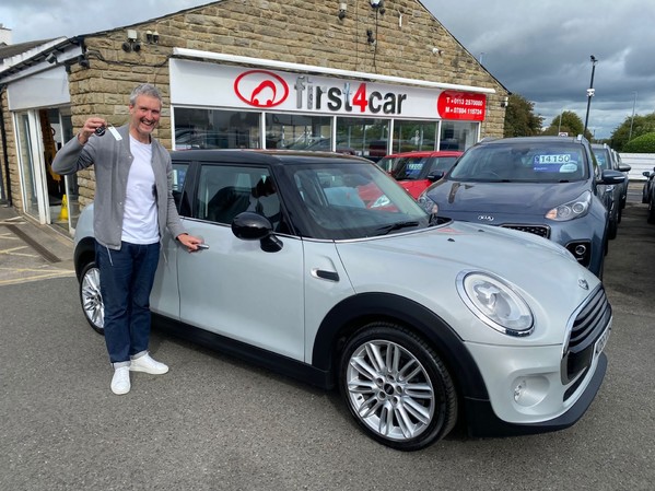 Paul collecting his new Mini