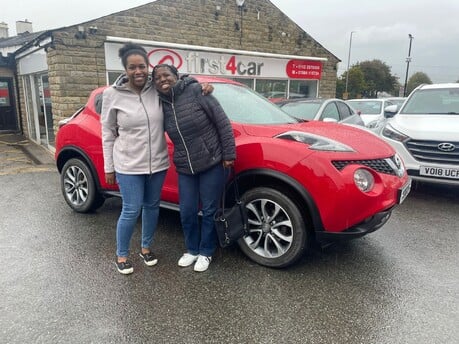 Jadine from Bradford collecting her new Juke