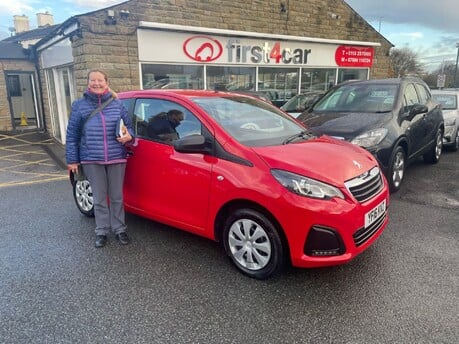 Sally from Leeds Picking up her new Peugeot