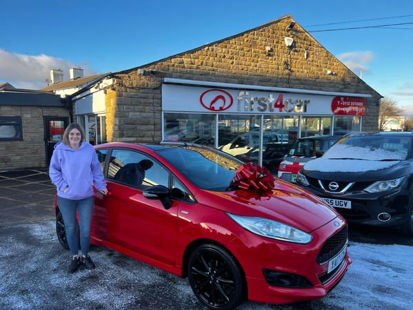 Claire from Doncaster collecting her new Fiesta