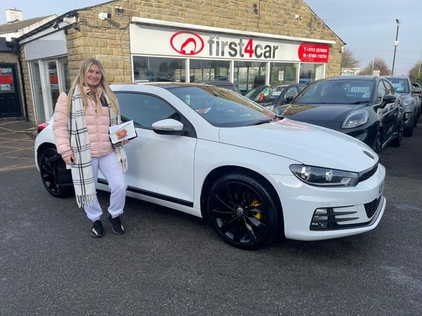 Paige from Wokingham picking up her new Scirocco