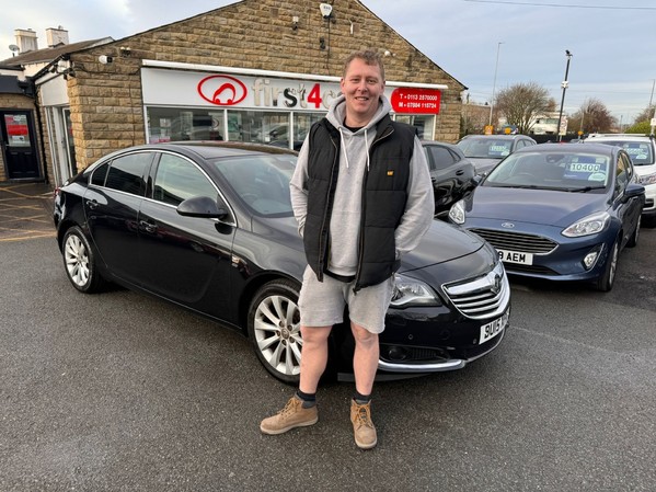 Craig from Stockport picking up his new Insignia