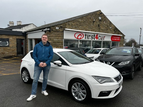 Rob from Bradford collecting his new Seat