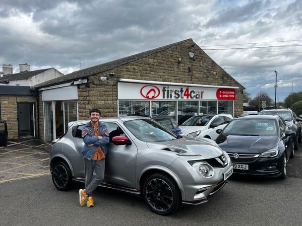 James from Leeds collecting his new Juke Nismo