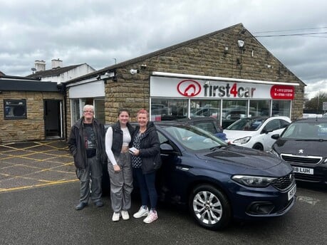 Amelia from Harrogate picking up her new Tipo