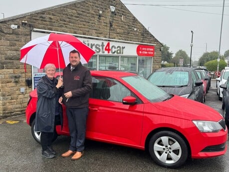 Maureen from Leeds collecting her new Skoda Fabia.