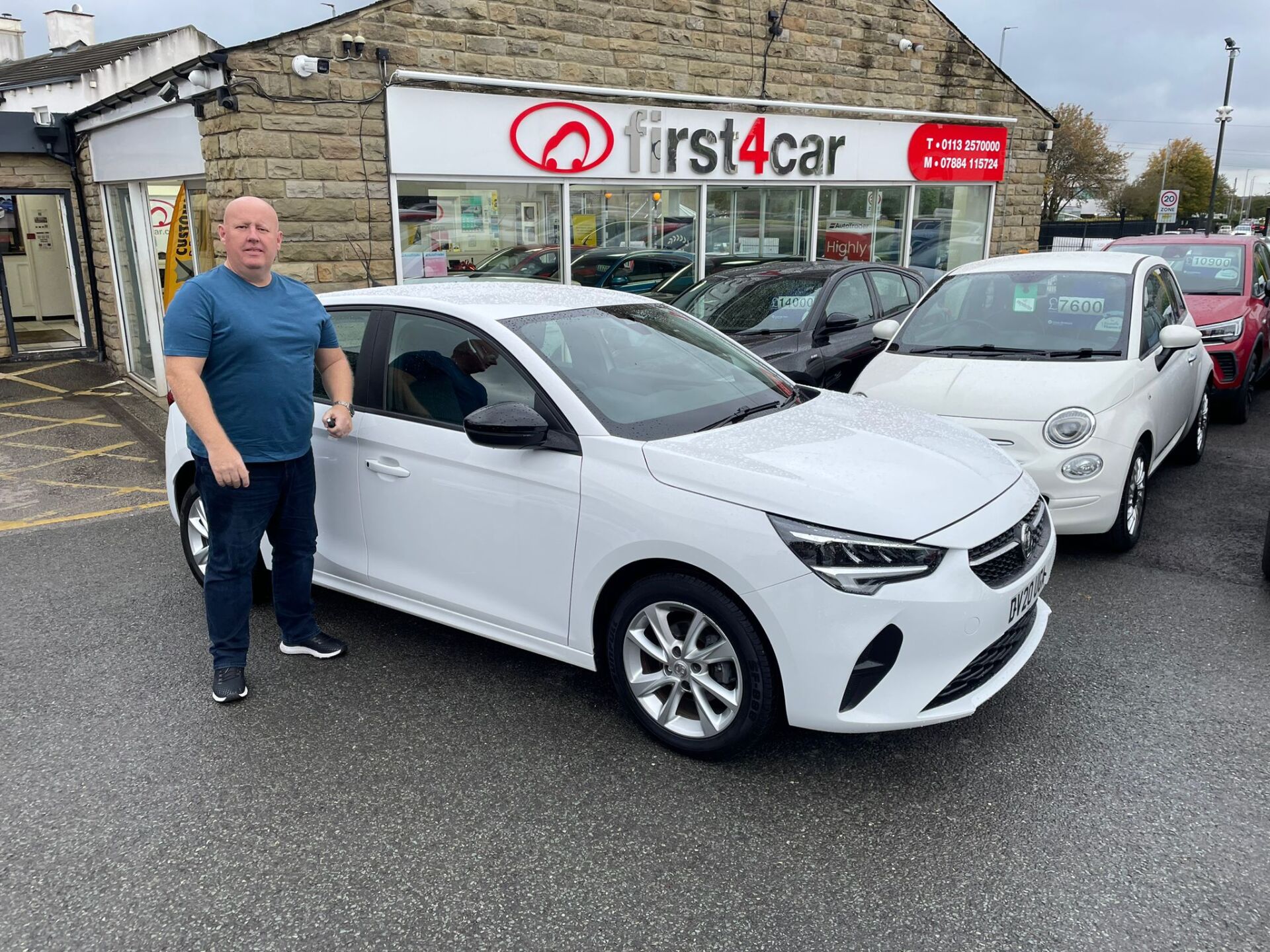 Simon from Wakefield collecting his new Corsa