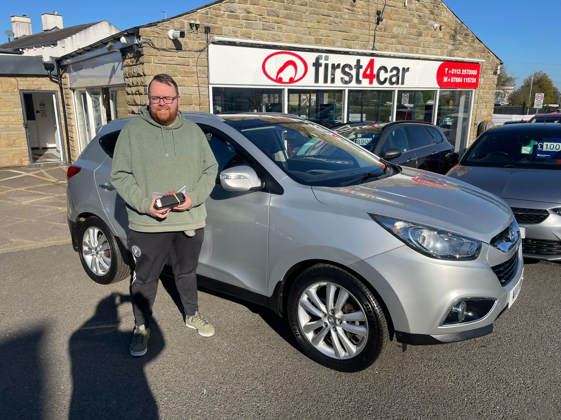 Jonathan from Wakefield  collecting his new Hyundai ix35.