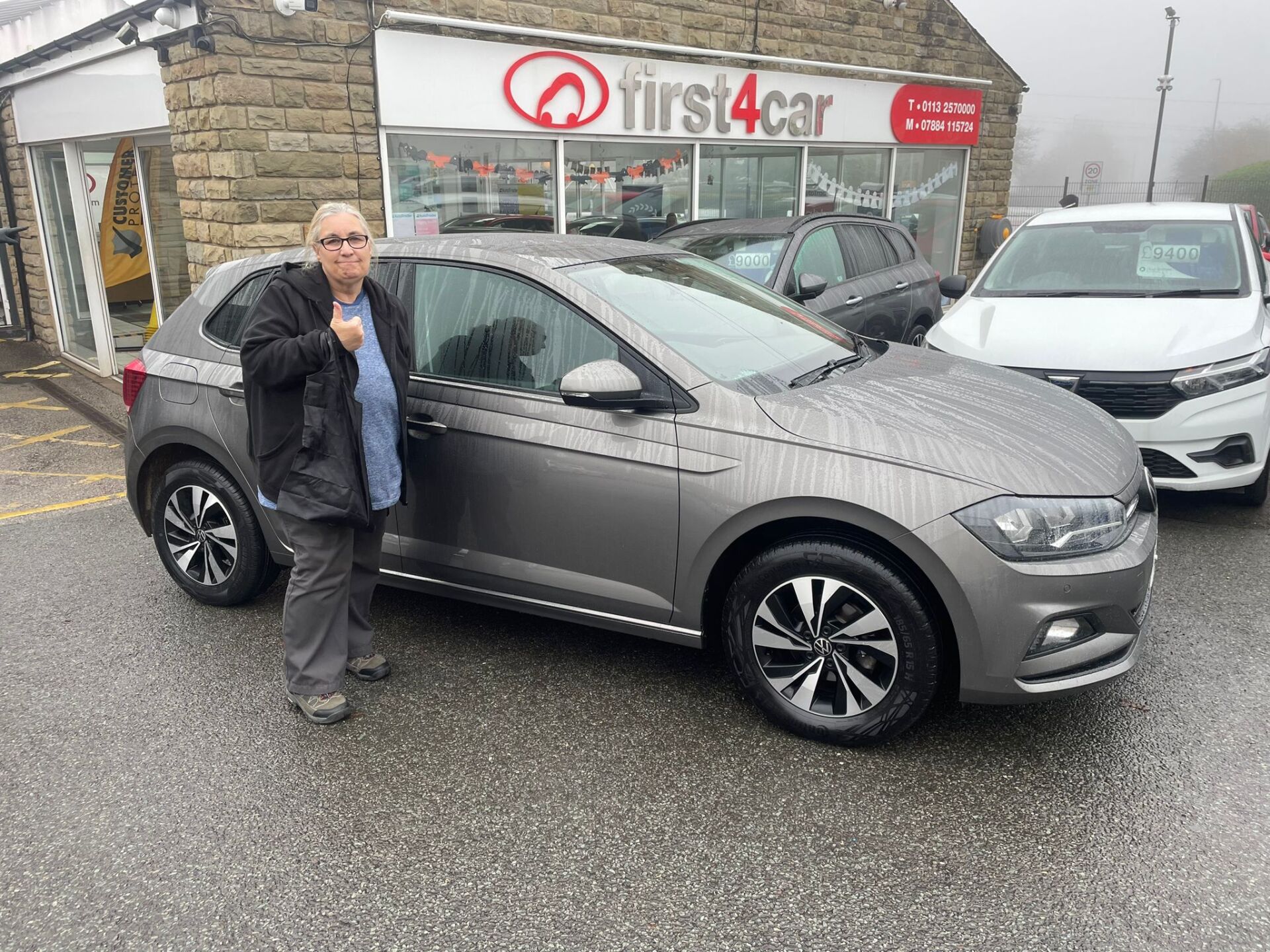 Debra from Leeds collecting her second car from us. Her family have a total of 7 cars from First4Car.