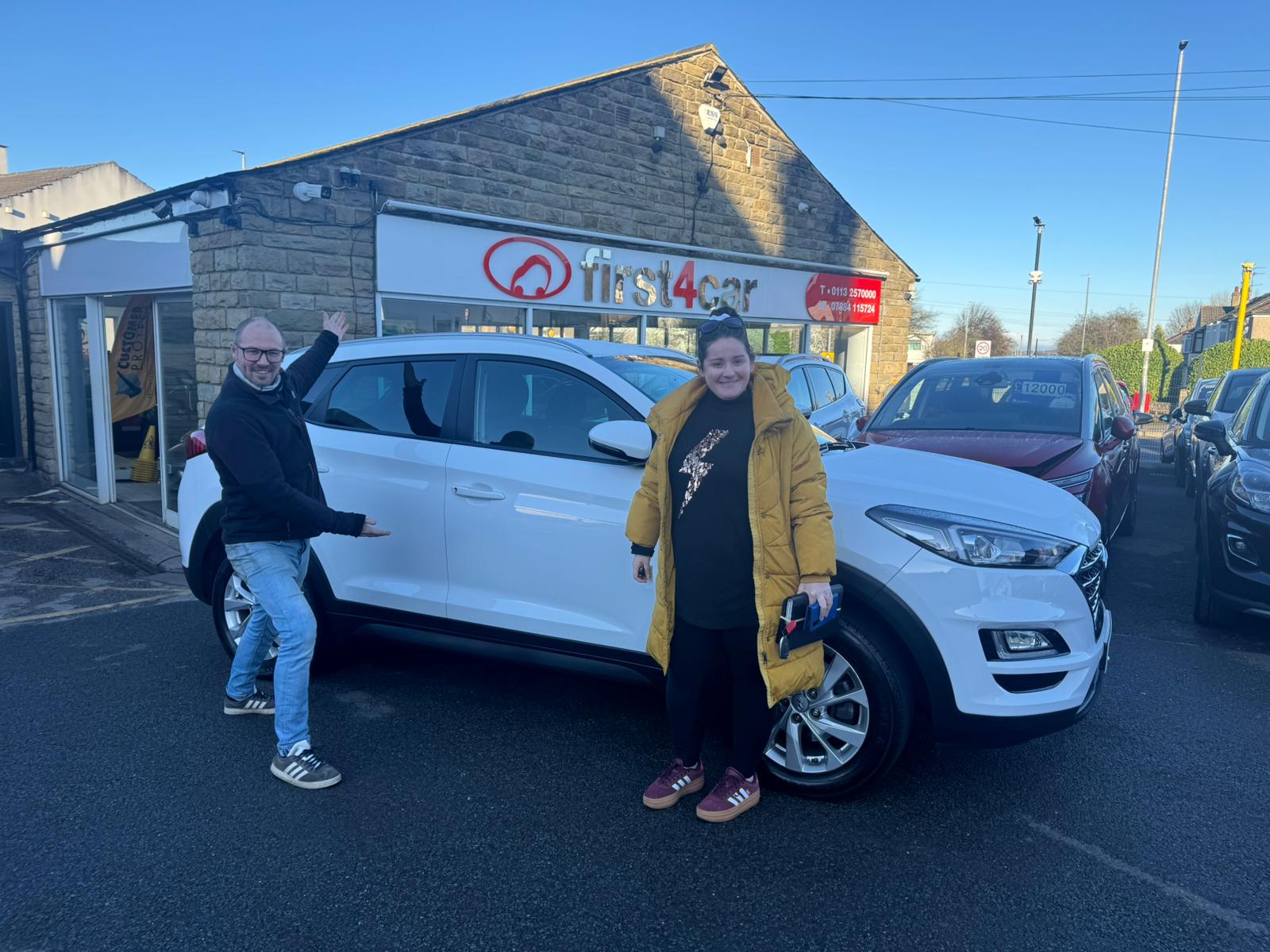 Jess and Matt from Leeds collecting their new Hyundai Tucson