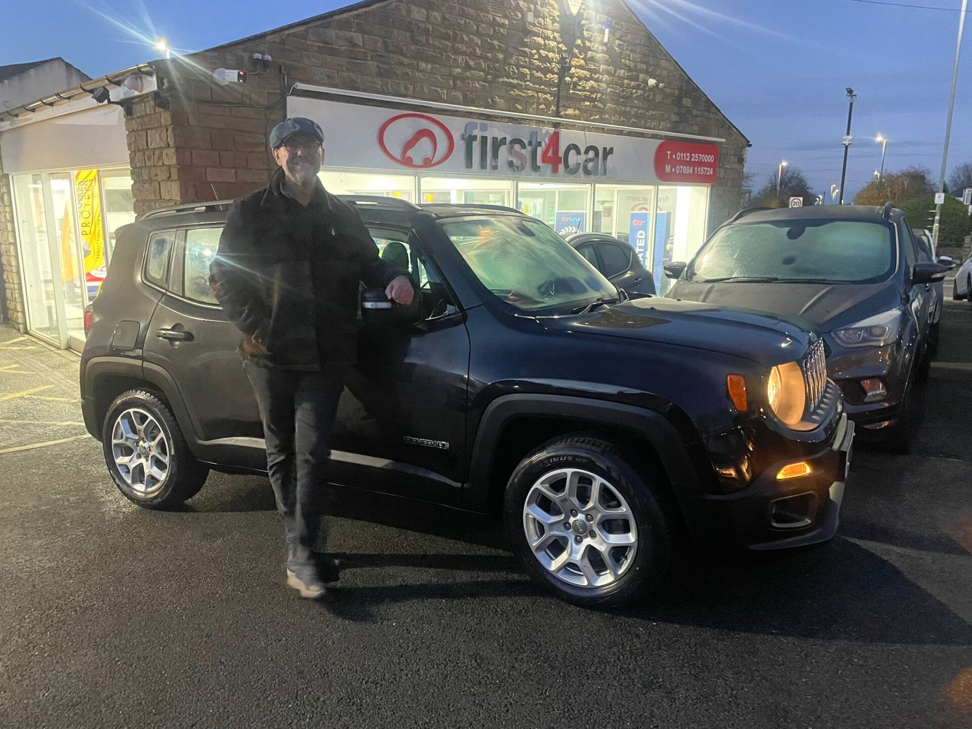 Neil from Leeds collecting his new Jeep Renegade.