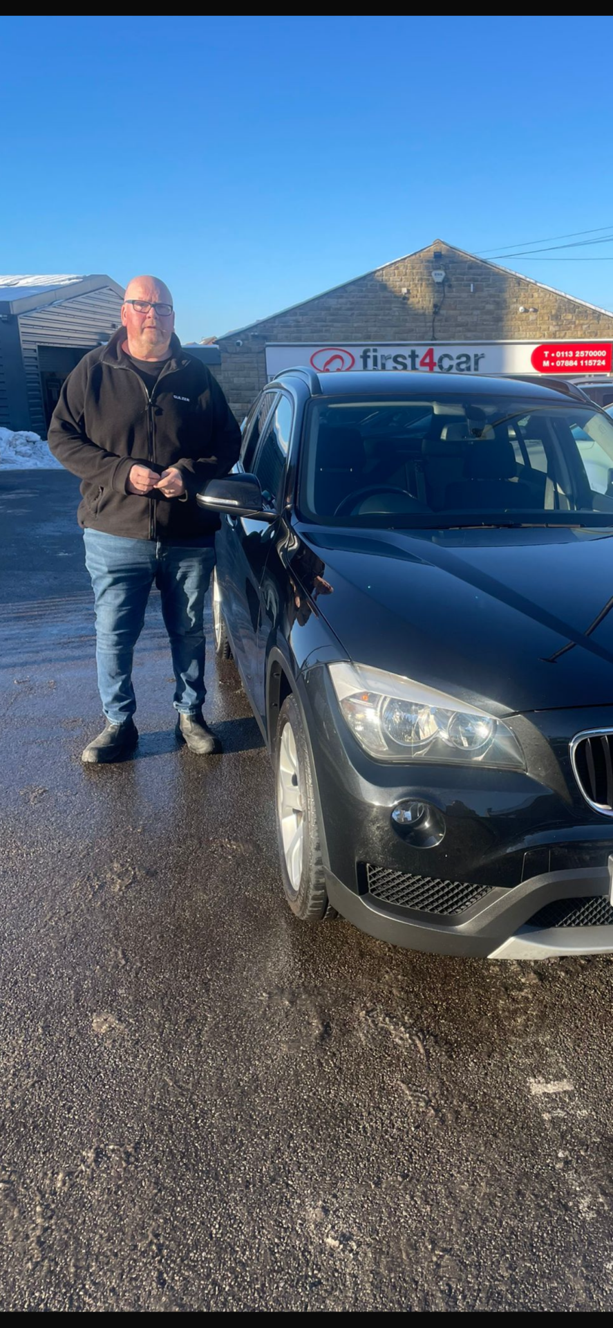 Simon from Halifax collecting his new BMW.