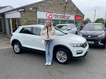 Millie from Ilkley collecting her new Volkswagen T-Roc.