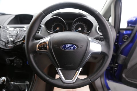 Ford Fiesta ZETEC 13