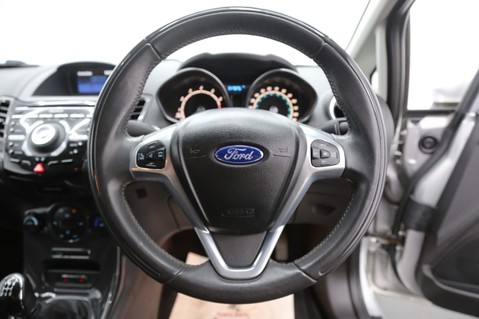 Ford Fiesta TITANIUM X 13