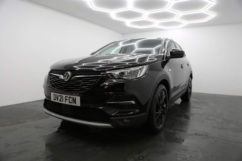 Vauxhall Grandland X SRI NAV 4