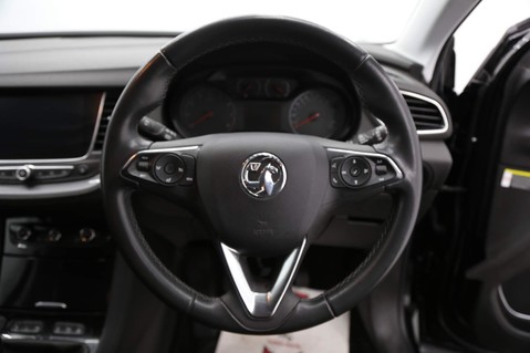 Vauxhall Grandland X SRI NAV 12