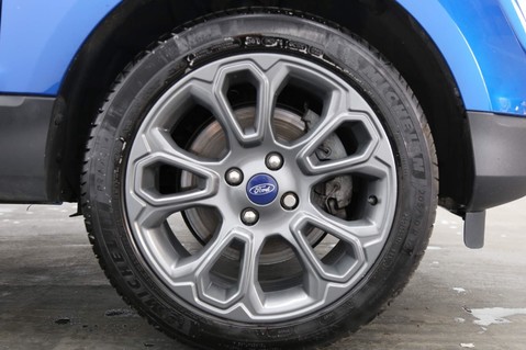 Ford Ecosport TITANIUM 14