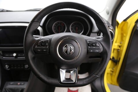 MG MG3 EXCLUSIVE NAV VTI-TECH 14