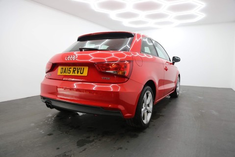 Audi A1 TFSI SPORT 7