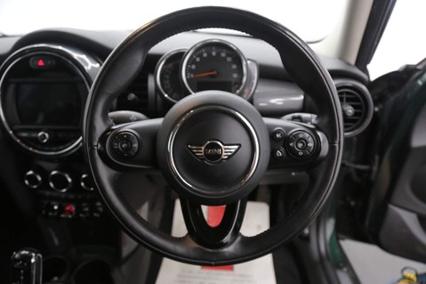 Mini Hatch COOPER 12